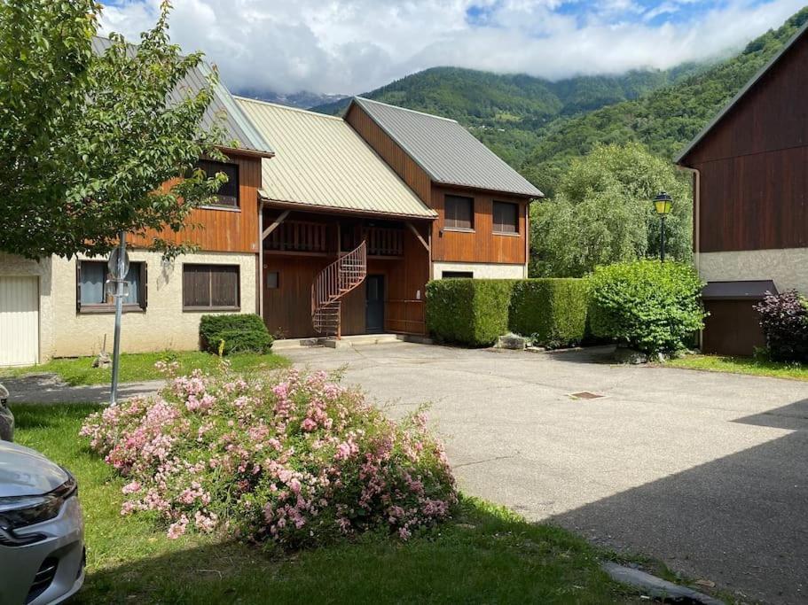 Studio Chaleureux Renove Allemont Εξωτερικό φωτογραφία